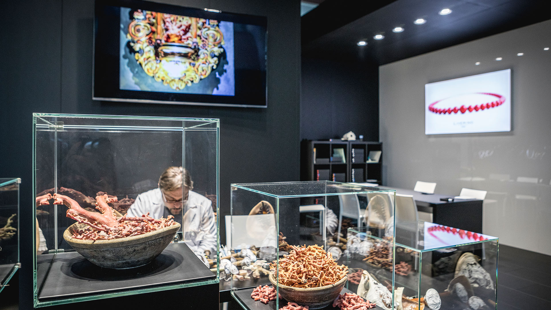 Progettazione stand fiere Baselworld - Liverino | Foster Allestimenti 02