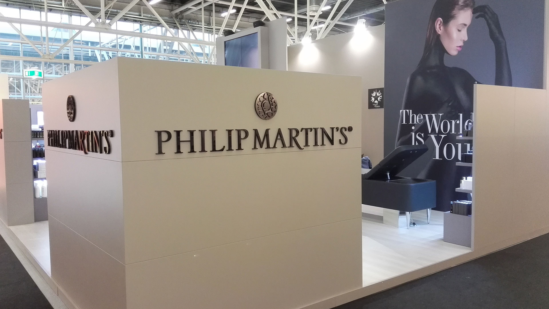 Realizzazione stand fiere Cosmoprof - Philip Martin's | Foster Allestimenti 02