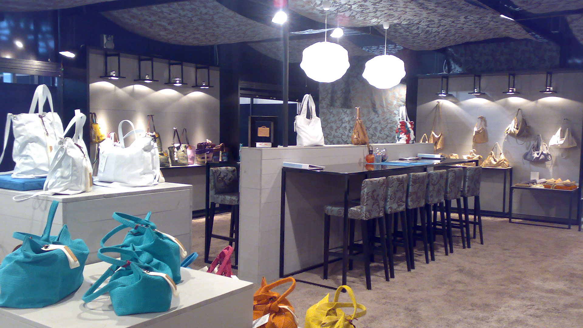 Progettazione stand fiere Mipel - Nicoli | Foster Allestimenti 06